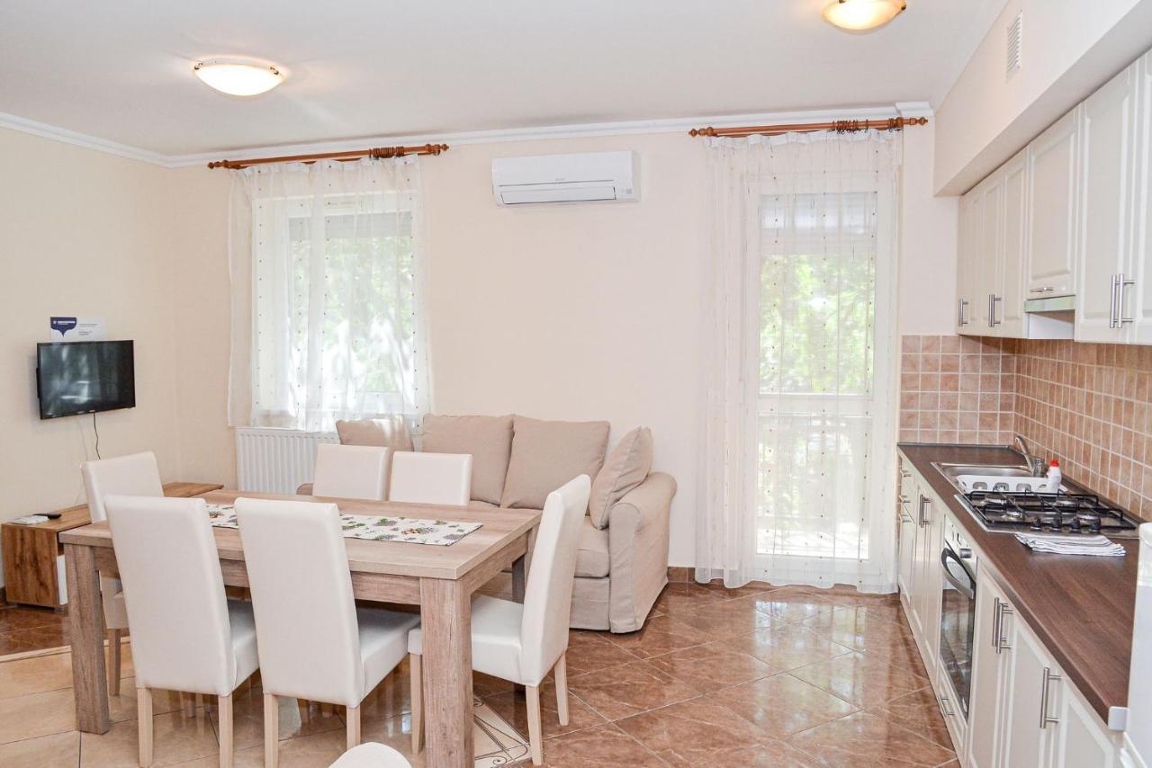 Apartman Ottó Hajdúszoboszló Exterior foto