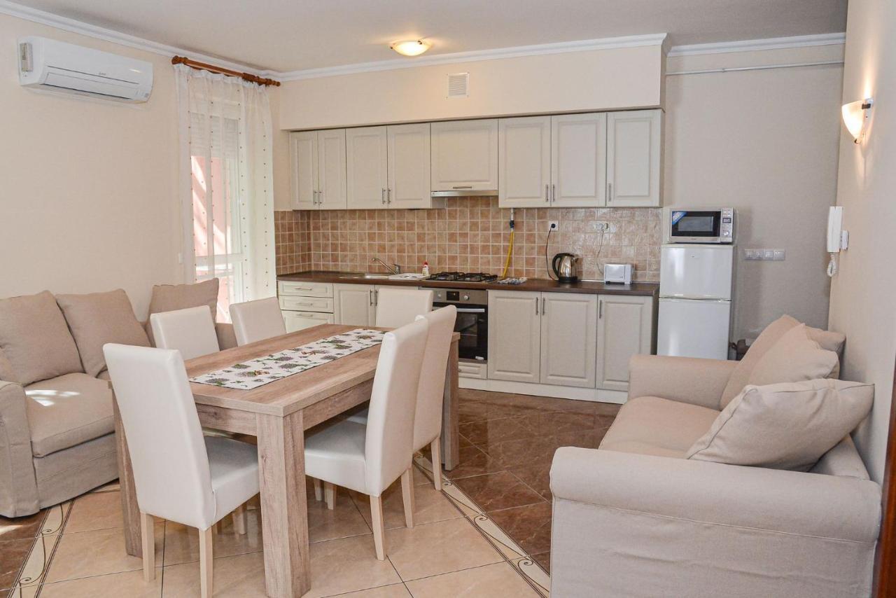 Apartman Ottó Hajdúszoboszló Exterior foto