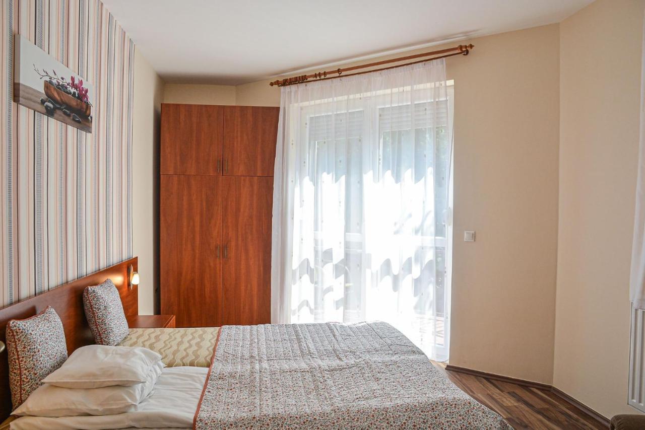 Apartman Ottó Hajdúszoboszló Exterior foto