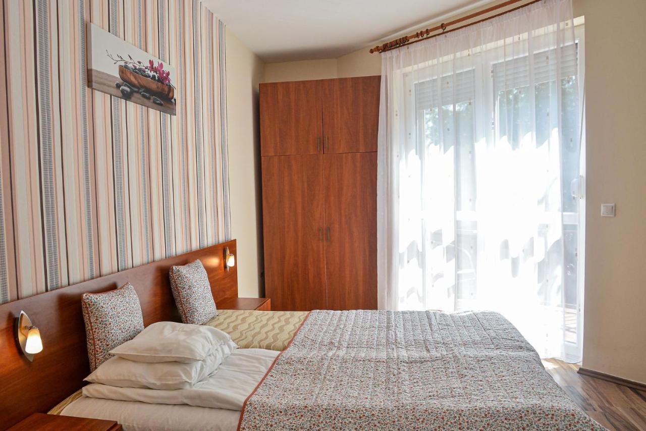 Apartman Ottó Hajdúszoboszló Exterior foto