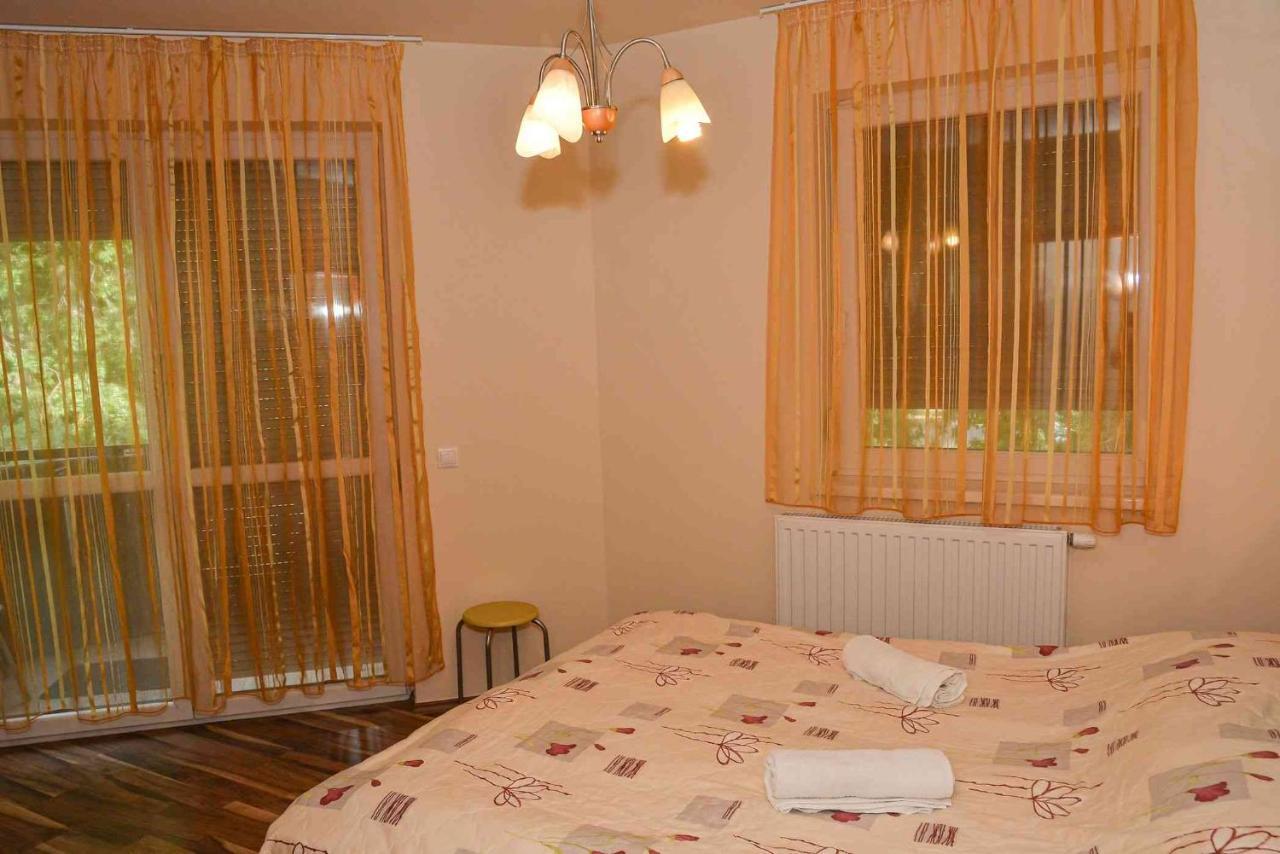 Apartman Ottó Hajdúszoboszló Exterior foto